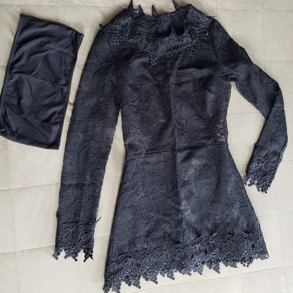 NWOT Fitted mini dress